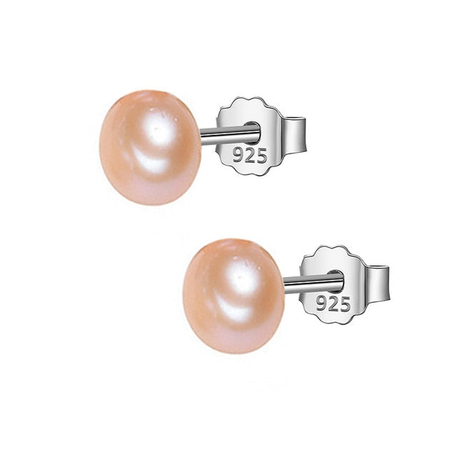 Baroque Pearl Stud Earrings - Frederika’s favorites 🦊