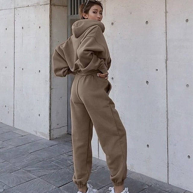 Women Warm Hoodie and Pants Set - Frederika’s favorites 🦊