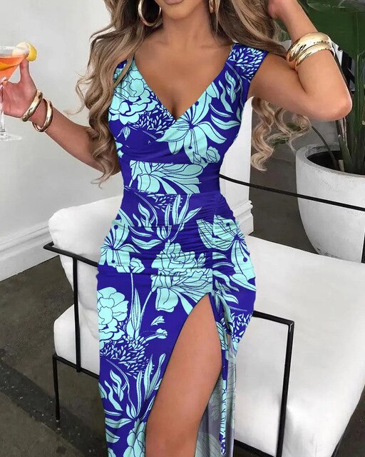V-Neck Chain Décor High Slit Dress - Frederika’s favorites 🦊