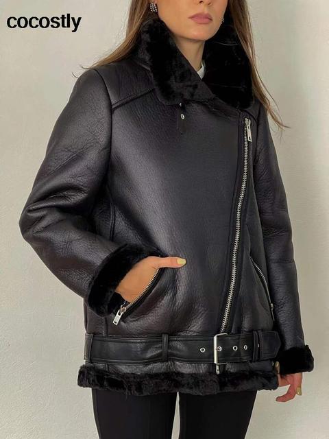 High Quality Woman's Faux Leather Fur Coat - Frederika’s favorites 🦊