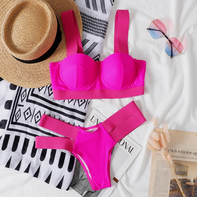 Patchwork Sexy Swimwear - Frederika’s favorites 🦊
