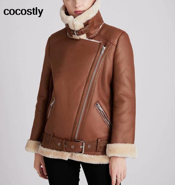 High Quality Woman's Faux Leather Fur Coat - Frederika’s favorites 🦊