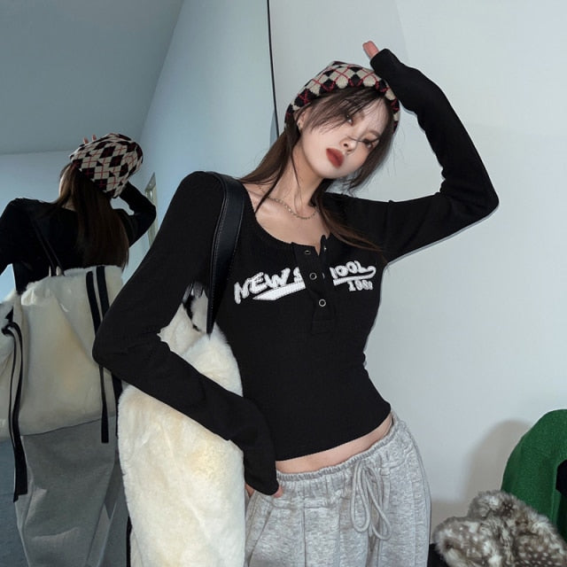 Retro Graffiti Print Elastic Long Sleeve T-Shirt - Frederika’s favorites 🦊