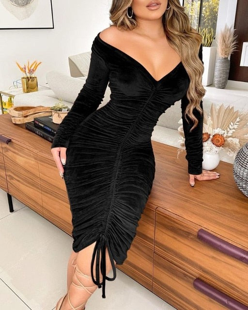Pencil Velvet Dress - Frederika’s favorites 🦊