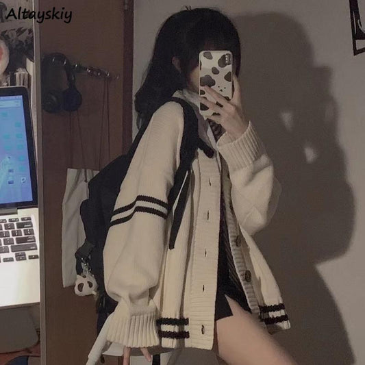 All-match Patchwork Cardigan - Frederika’s favorites 🦊