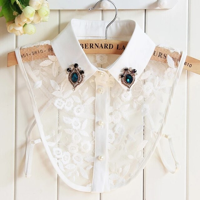 Detachable Silver Beaded Fake Collar - Frederika’s favorites 🦊