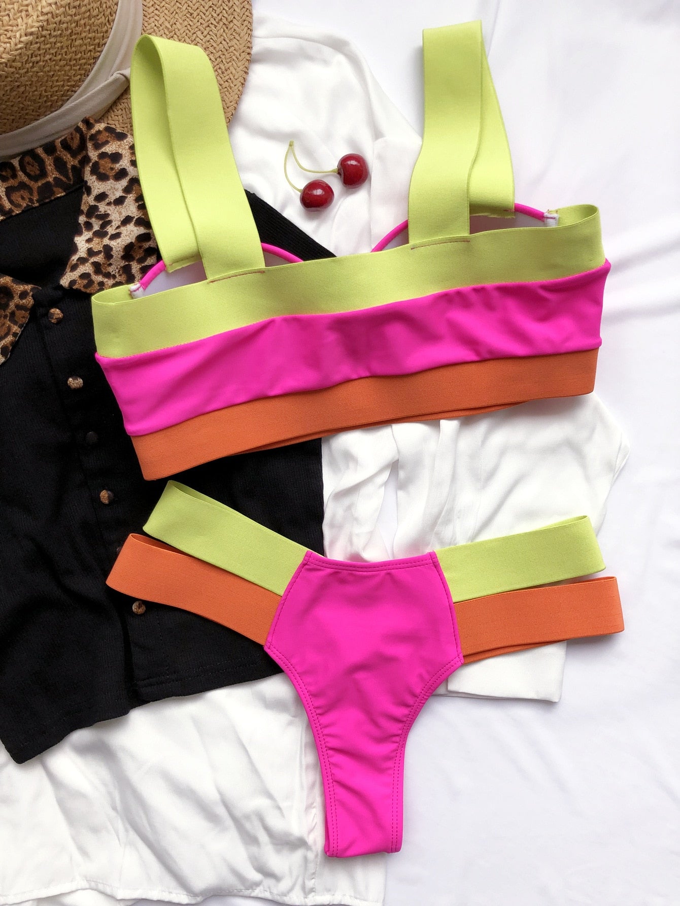 Patchwork Sexy Swimwear - Frederika’s favorites 🦊