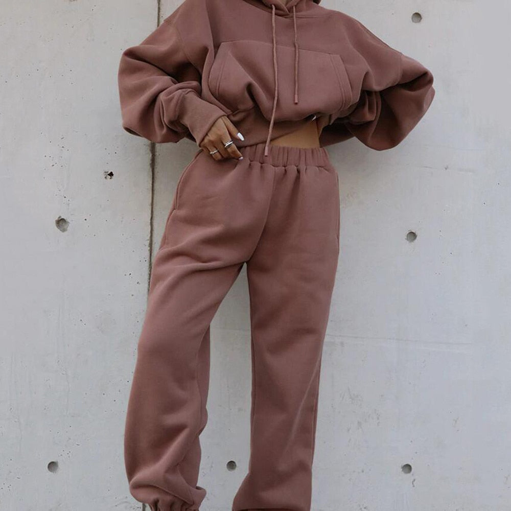 Women Warm Hoodie and Pants Set - Frederika’s favorites 🦊