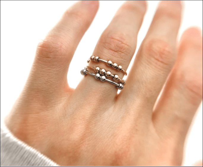 Fidget Beads Ring - Frederika’s favorites 🦊