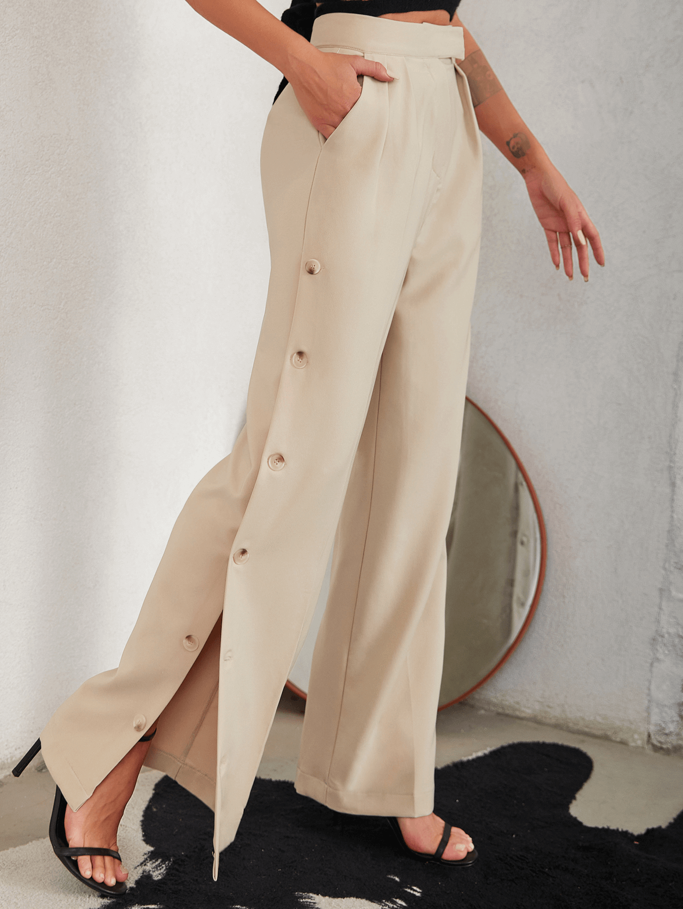 Side Button Pleated Wide Leg Pants - Frederika’s favorites 🦊