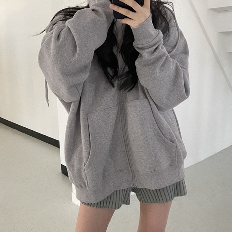 Women Oversized Sweatshirts - Frederika’s favorites 🦊