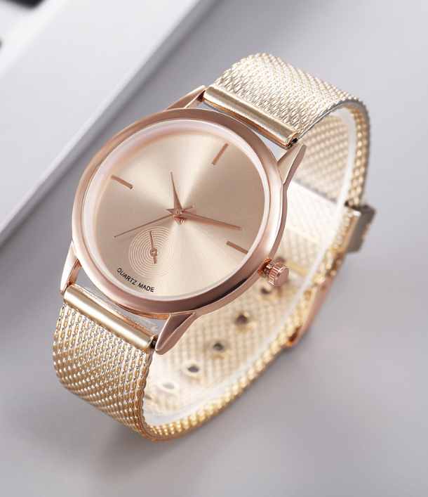 Rose Gold Fashion Watch - Frederika’s favorites 🦊