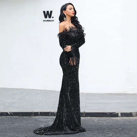 Elegant Evening Dress - Frederika’s favorites 🦊