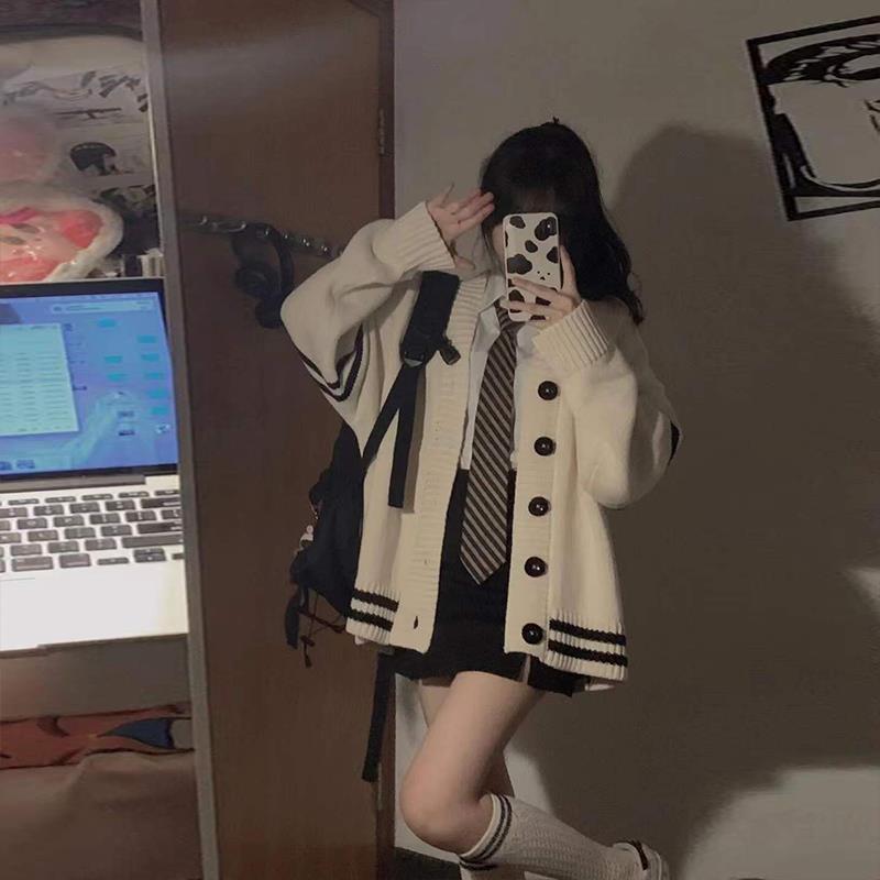 All-match Patchwork Cardigan - Frederika’s favorites 🦊