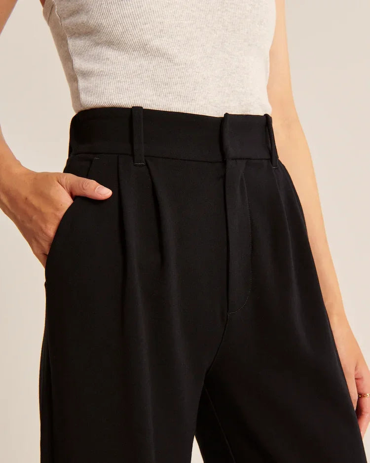 Black Tailored Pants - Frederika’s favorites 🦊
